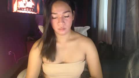 Snapshot of you_should_try chatting on 01-25-25, 06:45 Denice online show from 01-25-25, 06:45