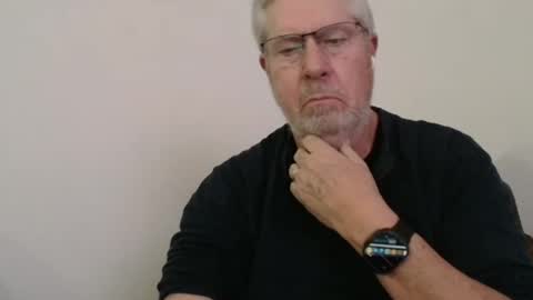 Colorado Guy Straight online show from 01-11-25, 03:23