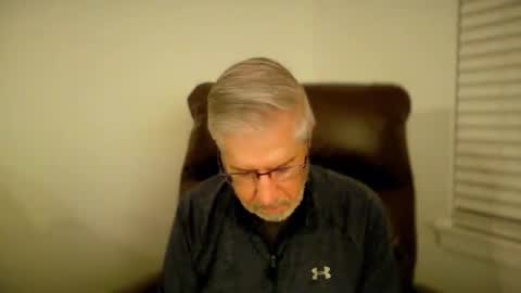 Colorado Guy Straight online show from 10-29-25, 11:56