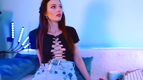 Snapshot of your_alice chatting on 01-30-25, 10:19 ALICE online show from 01-30-25, 10:19