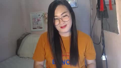 Snapshot of your_bea_trixx chatting on 09-12-25, 01:44 Mary Did You Know MY PLEASURE online show from 09-12-25, 01:44