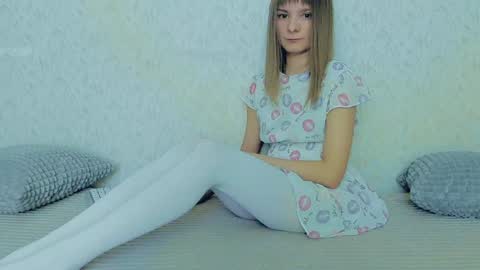Lily online show from 01-29-25, 11:20