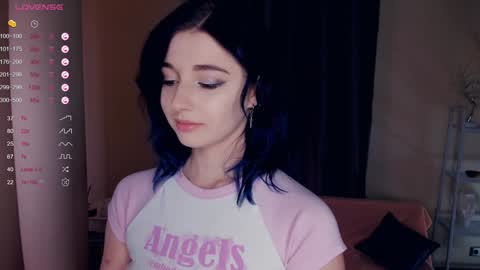 Lina online show from 01-22-25, 06:10