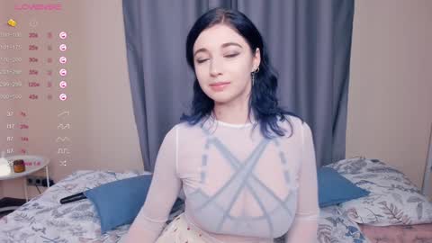 Lina online show from 01-29-25, 06:43