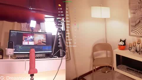 Isabella online show from 10-31-25, 03:18