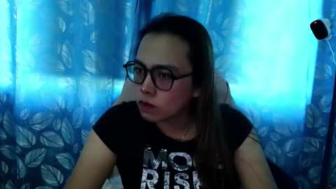 Snapshot of your_dreamgirlxxx69 chatting on 10-19-25, 11:38 your_dreamgirlxxx69 online show from 10-19-25, 11:38