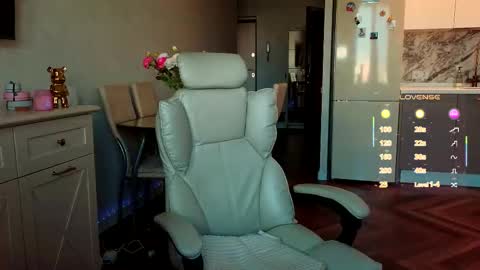 your Evaa online show from 09-20-25, 02:23