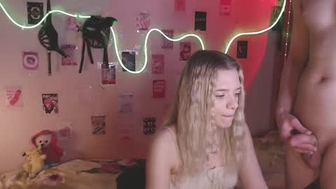 Your Horny Friends online show from 10-18-25, 02:07