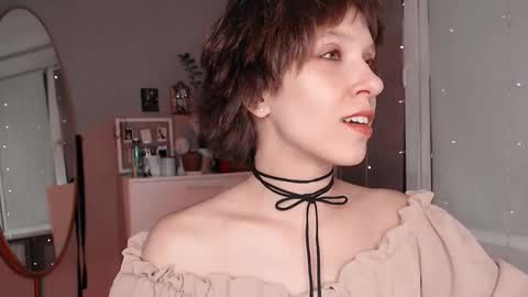 Alex and Kris long hair online show from 11-08-25, 05:56