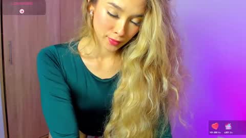 Snapshot of your_little_ chatting on 03-07-25, 02:56 your_little_ online show from 03-07-25, 02:56