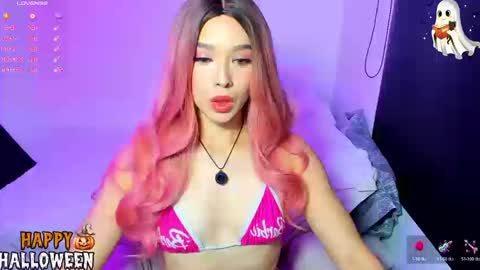 Snapshot of your_little_ chatting on 10-21-25, 10:27 your_little_ online show from 10-21-25, 10:27