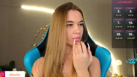 Jessica Loyd online show from 01-13-25, 09:19