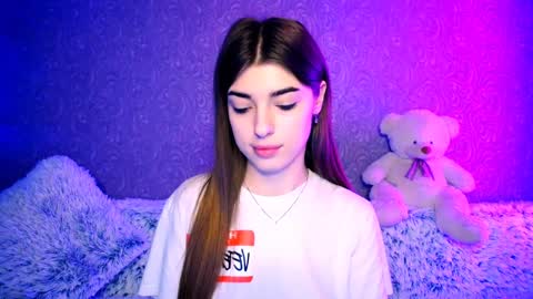 Zarina online show from 12-16-24, 12:48