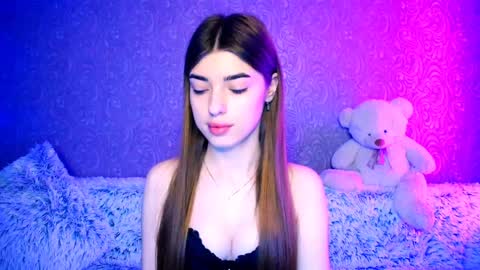 Zarina online show from 12-20-24, 09:17