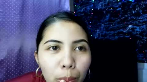 Snapshot of your_petite_miah07 chatting on 03-02-26, 12:01 your_petite_miah07 online show from 03-02-26, 12:01
