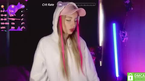 Snapshot of your_psychologist chatting on 02-18-25, 03:31 Alice online show from 02-18-25, 03:31