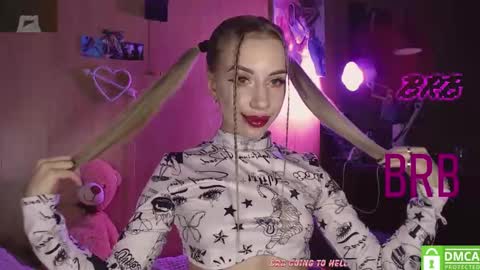 Snapshot of your_psychologist chatting on 03-06-25, 03:46 Alice online show from 03-06-25, 03:46