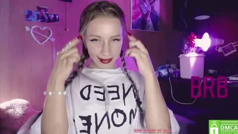 Snapshot of your_psychologist chatting on 09-22-25, 01:07 Alice online show from 09-22-25, 01:07