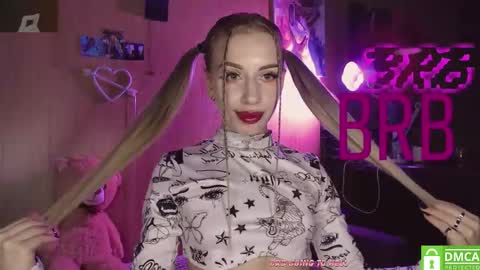 Alice  online show from 01-18-26, 12:03