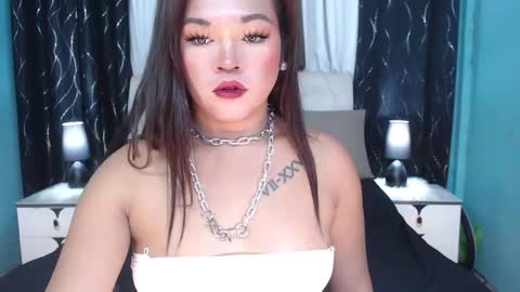 Snapshot of your_sex_addiction_69 chatting on 12-23-24, 04:44 Casie online show from 12-23-24, 04:44