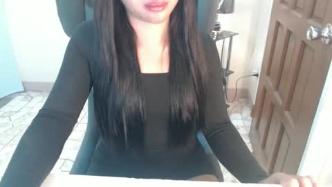 Snapshot of your_shy_deia chatting on 10-15-25, 10:43 call me deia online show from 10-15-25, 10:43