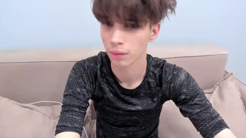 your_shy_guy online show from 02-01-26, 08:13