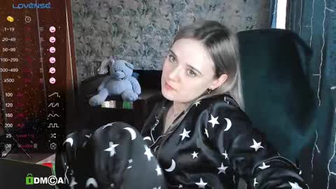 Molly online show from 02-19-25, 05:05