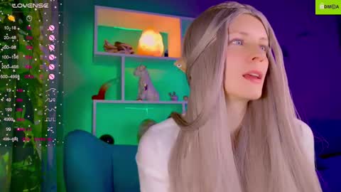 Snapshot of your_spring chatting on 10-30-25, 12:45 your_spring online show from 10-30-25, 12:45