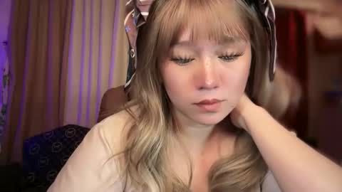 Snapshot of your_sweetmaria chatting on 11-19-25, 06:30 Maria online show from 11-19-25, 06:30