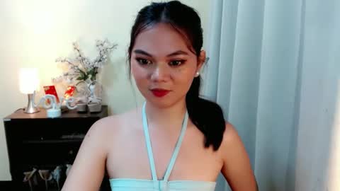 Hi its me Yna online show from 02-28-25, 01:03