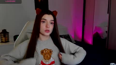 Snapshot of youranikka chatting on 01-18-26, 08:34 Anikka online show from 01-18-26, 08:34