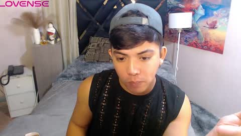 yourasian_bradley online show from 10-10-25, 09:47