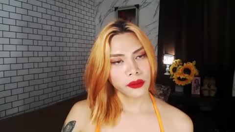 Snapshot of yourasianbigcock chatting on 10-04-25, 01:25 LEXI online show from 10-04-25, 01:25