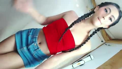 Snapshot of yourbabyriana chatting on 10-24-25, 02:41 Angel online show from 10-24-25, 02:41