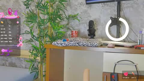 Anna online show from 11-11-25, 08:09