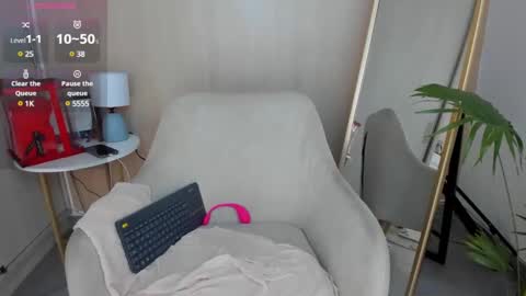 Snapshot of yourcutesofi chatting on 02-12-25, 07:44 Sofia independent model 3 online show from 02-12-25, 07:44