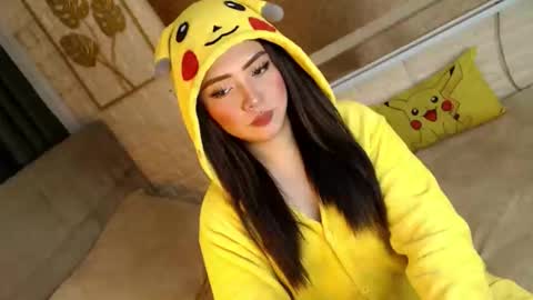 JEN  online show from 12-21-25, 11:17