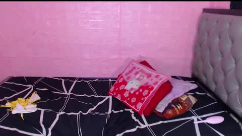 yourdreamisabell online show from 12-23-24, 02:45