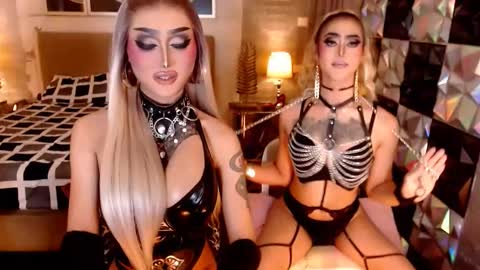 Snapshot of yourdreampinayx chatting on 01-18-26, 09:02 Kath Harper online show from 01-18-26, 09:02