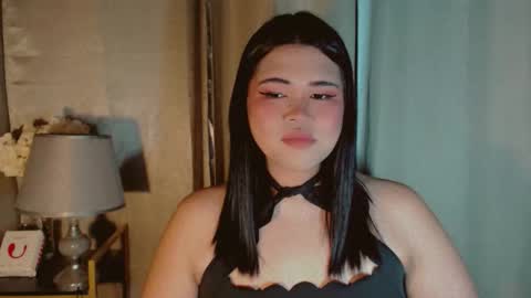 Snapshot of yourfavoratejessica chatting on 10-08-25, 02:42 Jessica online show from 10-08-25, 02:42