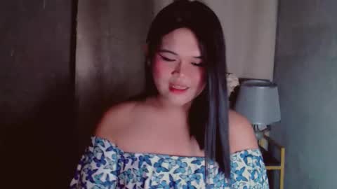 Snapshot of yourfavoratejessica chatting on 10-24-25, 01:29 Jessica online show from 10-24-25, 01:29