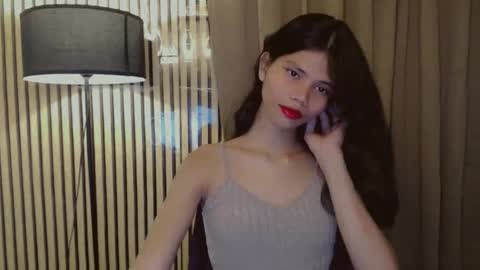 Snapshot of yourfavoratevivian chatting on 10-30-25, 01:56 Vivian online show from 10-30-25, 01:56