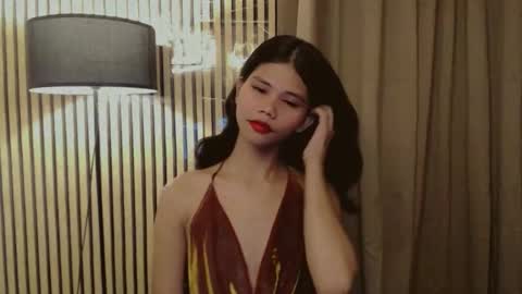 Snapshot of yourfavoratevivian chatting on 11-09-25, 08:51 Vivian online show from 11-09-25, 08:51