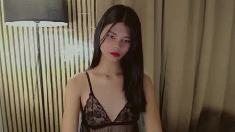 Snapshot of yourfavoratevivian chatting on 11-29-25, 12:46 Vivian online show from 11-29-25, 12:46