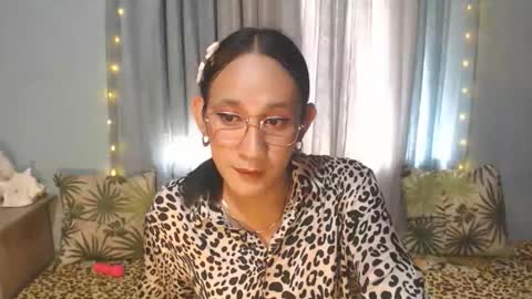 ZOE KHATE online show from 04-08-26, 05:40