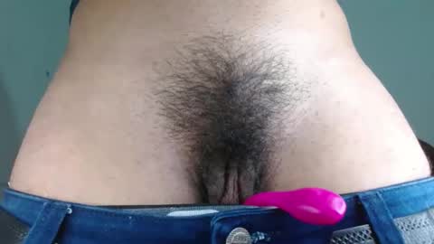 yourfavorite_bigclit online show from 10-06-25, 09:01