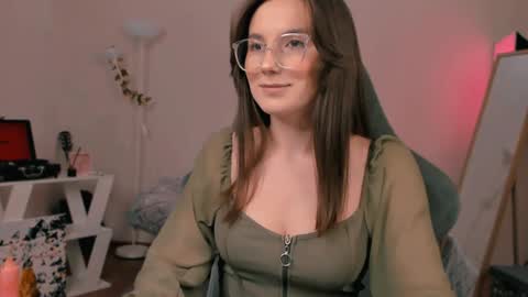 Chloe online show from 02-05-25, 08:35