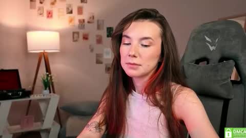 Chloe online show from 11-07-25, 05:29