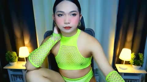 Goddess Yoshi online show from 01-08-26, 12:24