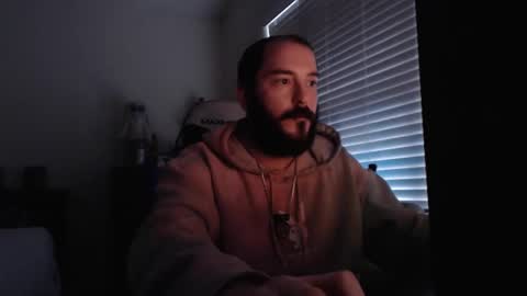Snapshot of yourhighnessthis9inch chatting on 01-26-25, 03:25 Sh online show from 01-26-25, 03:25